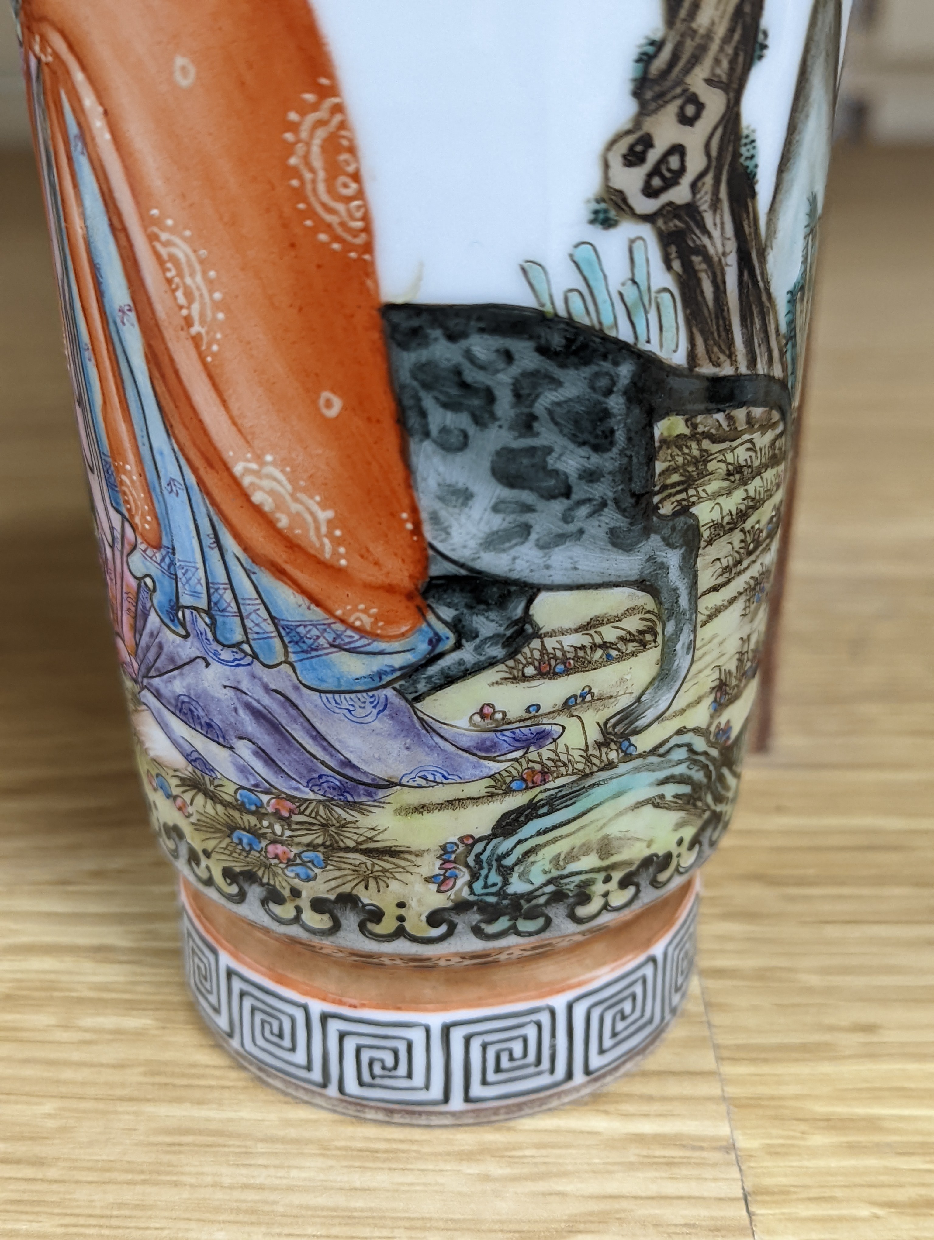 A Chinese famille rose vase. 25cm